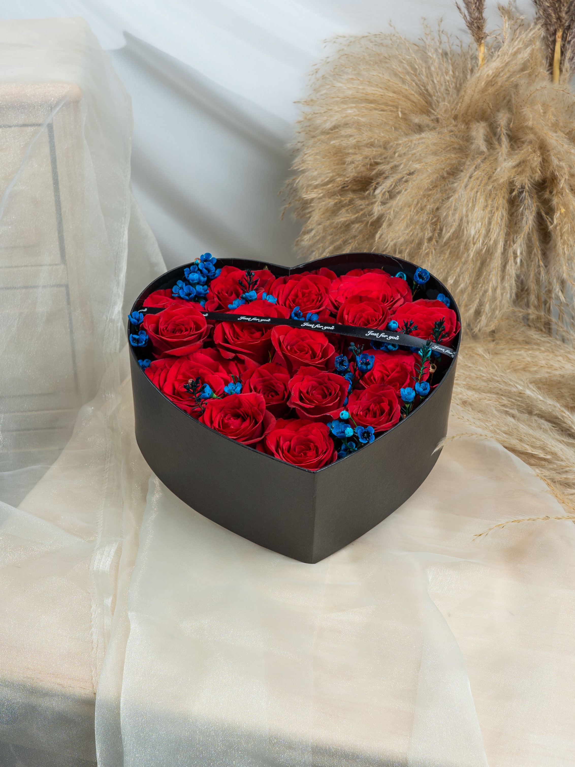 Love In My Heart 2.0 - Freeland Floral thumbnail 1