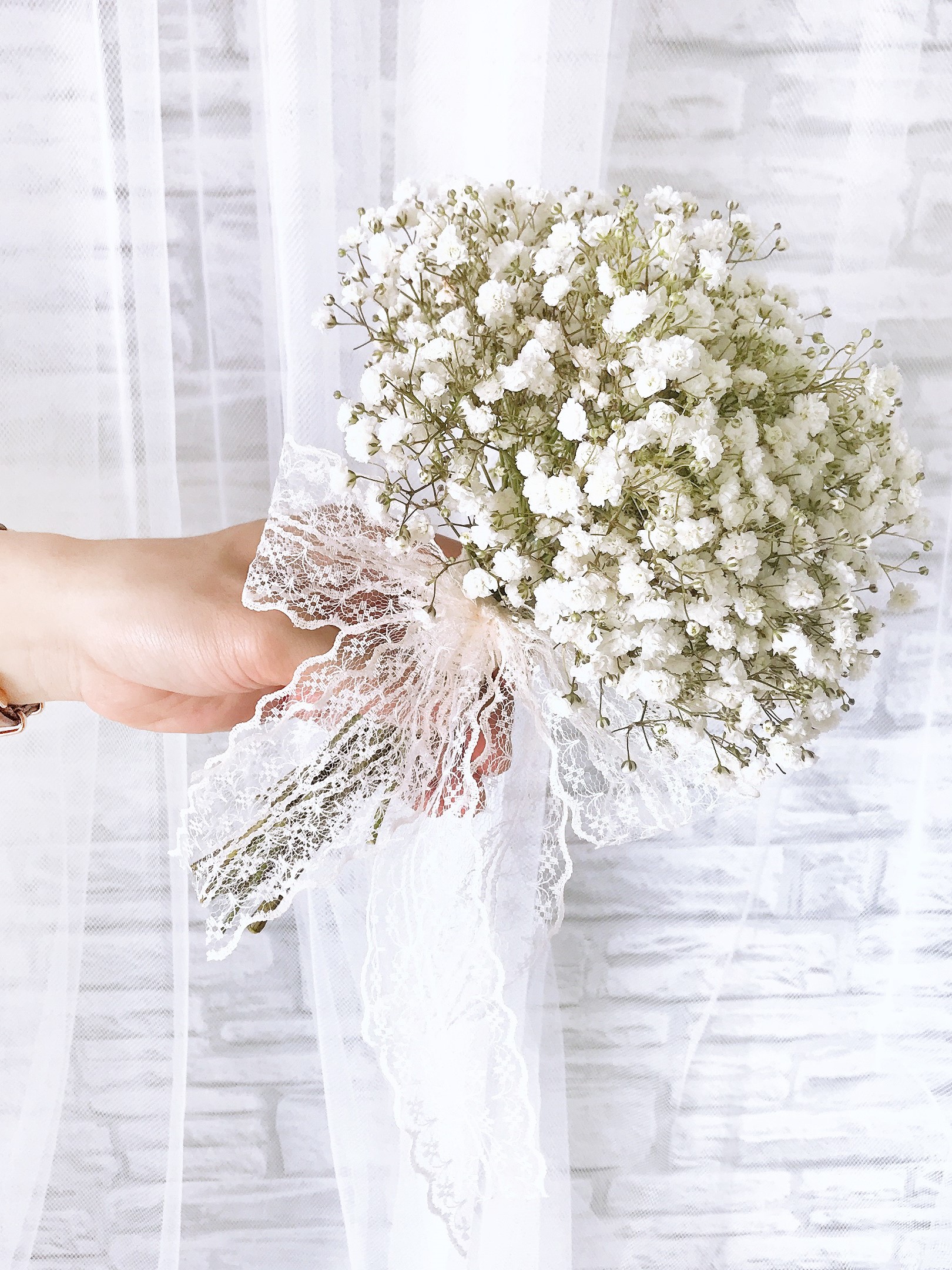 Beautiful In White - Freeland Floral thumbnail 3