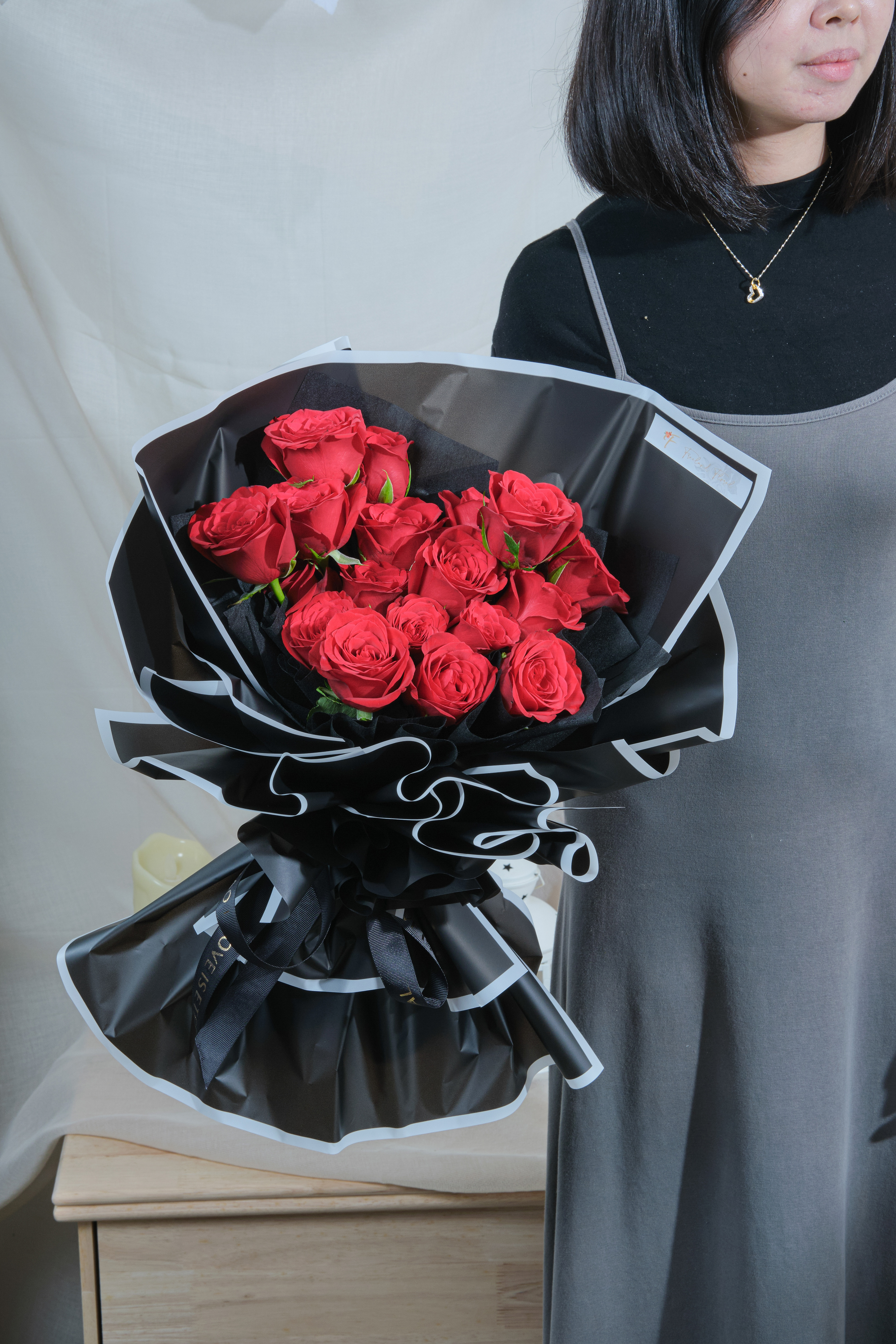 Straight Love - Freeland Floral thumbnail 3