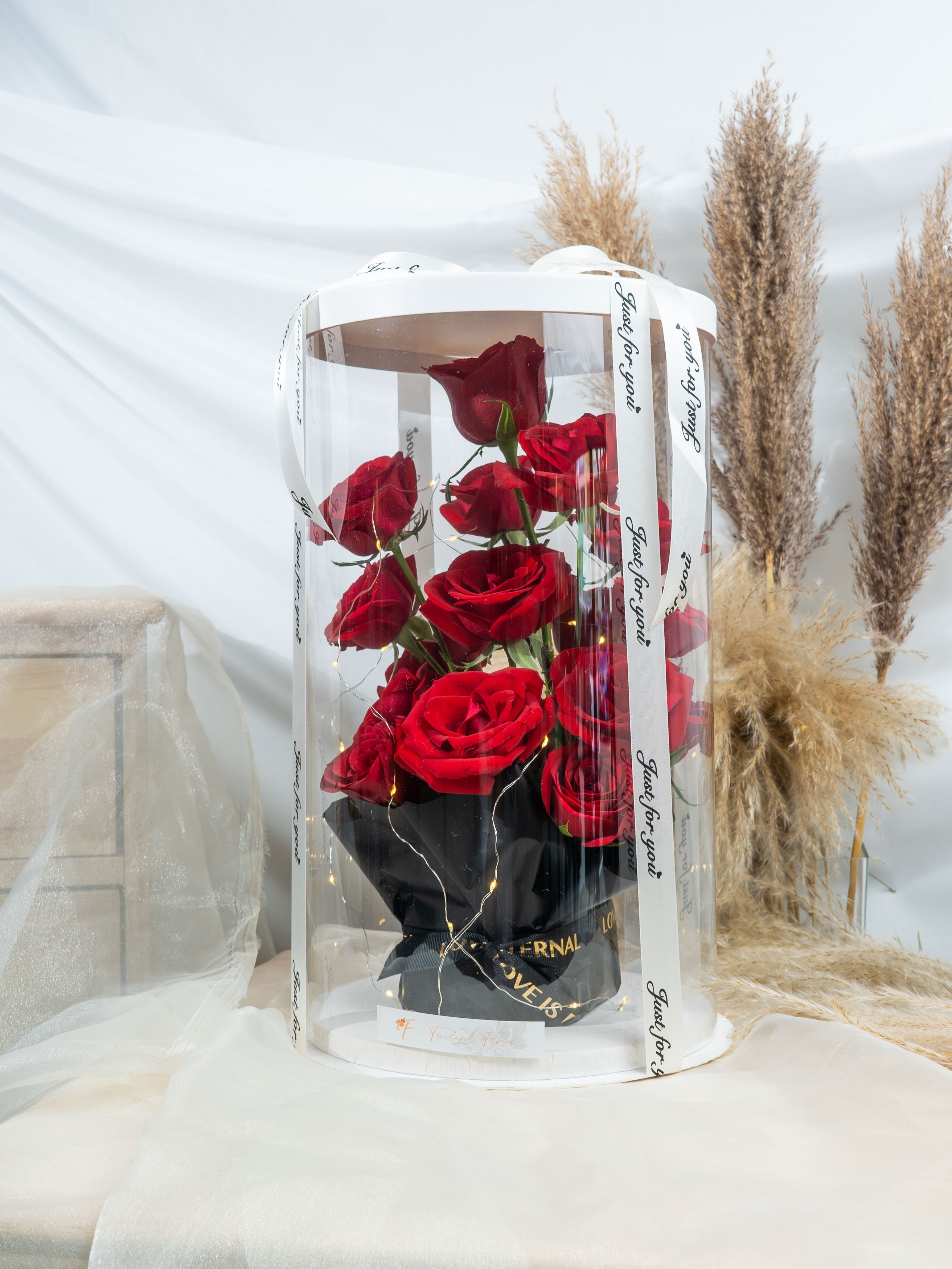 See. Love - Freeland Floral thumbnail 3