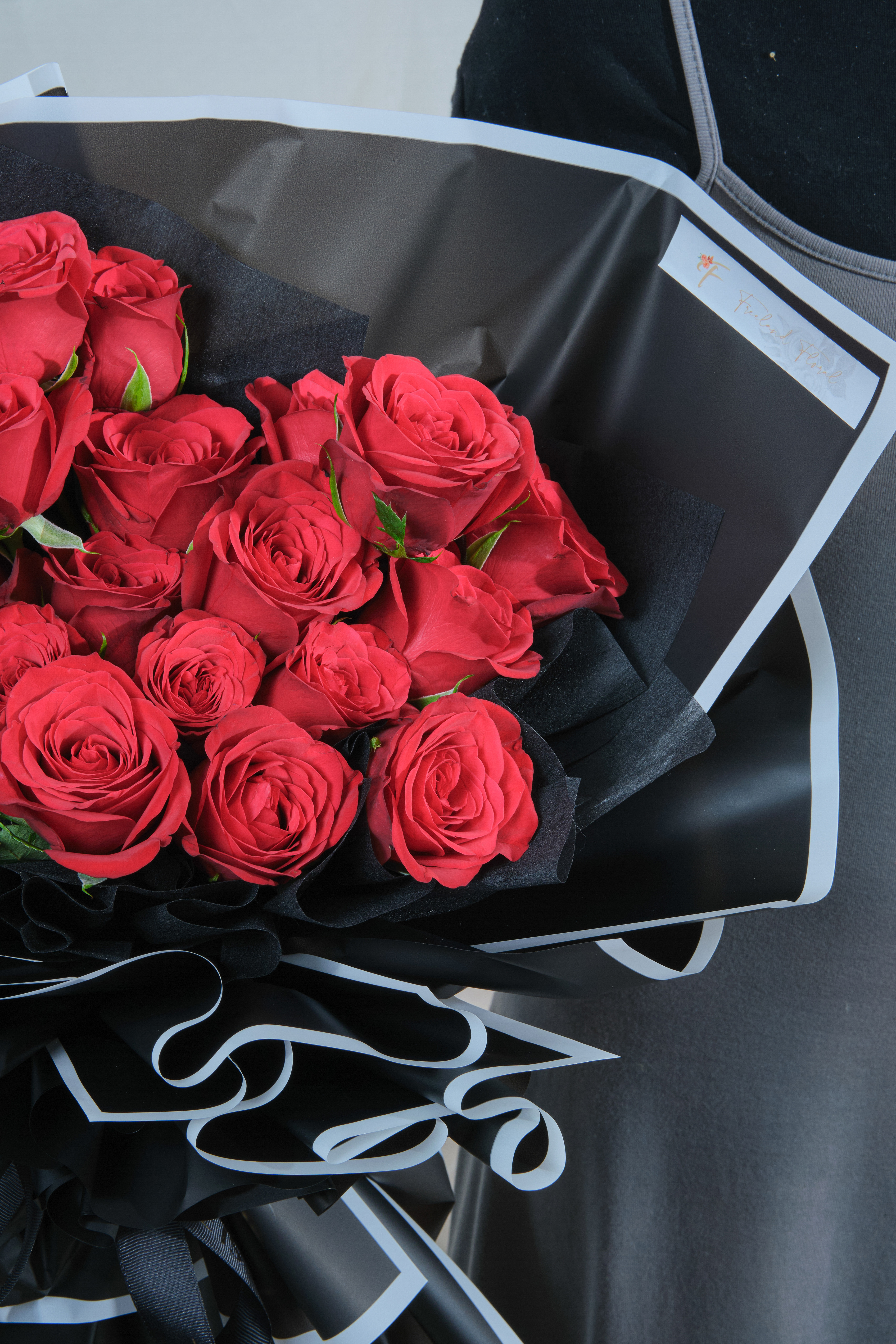 Straight Love - Freeland Floral thumbnail 4