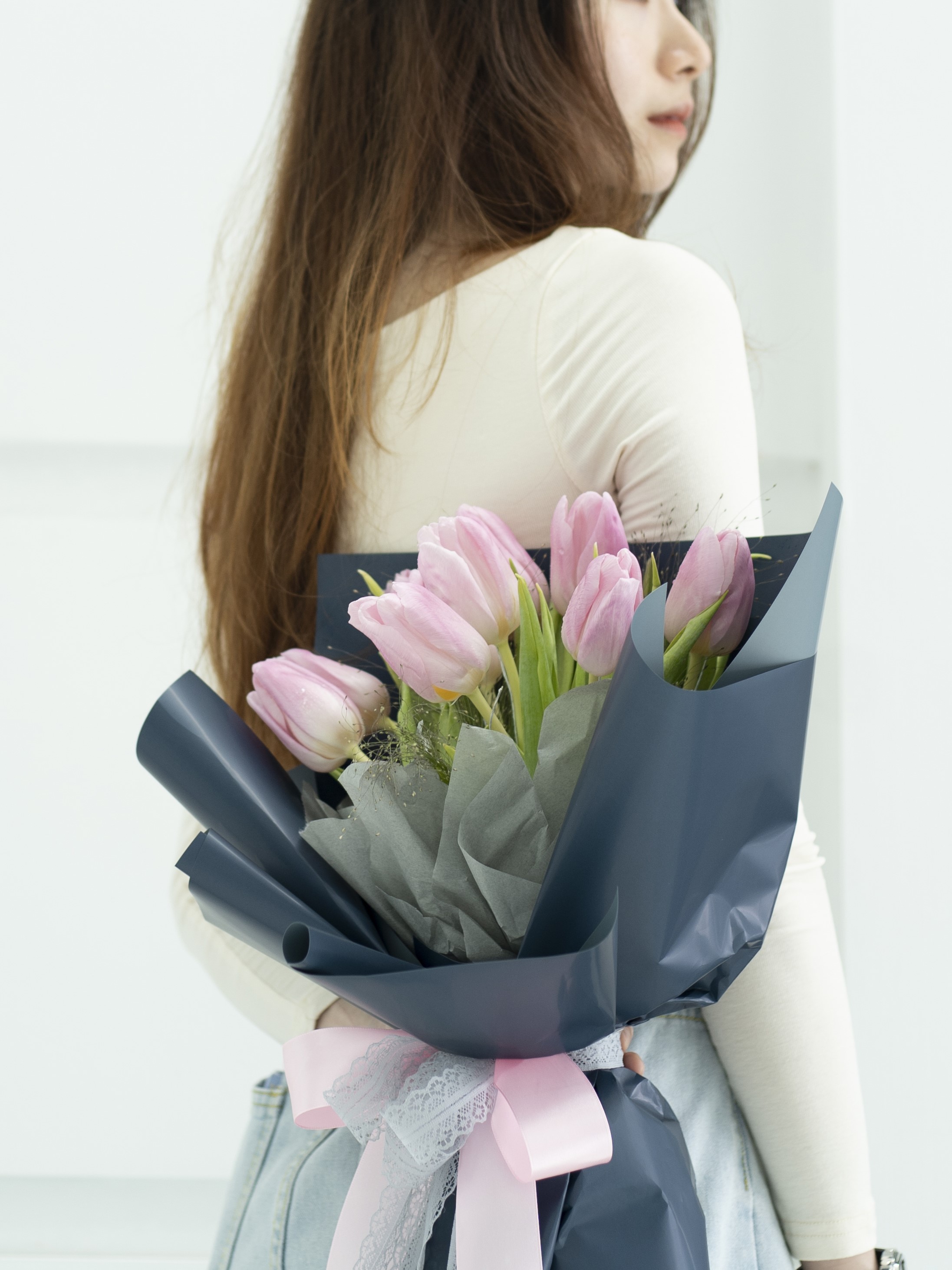 The Lady - Freeland Floral thumbnail 4