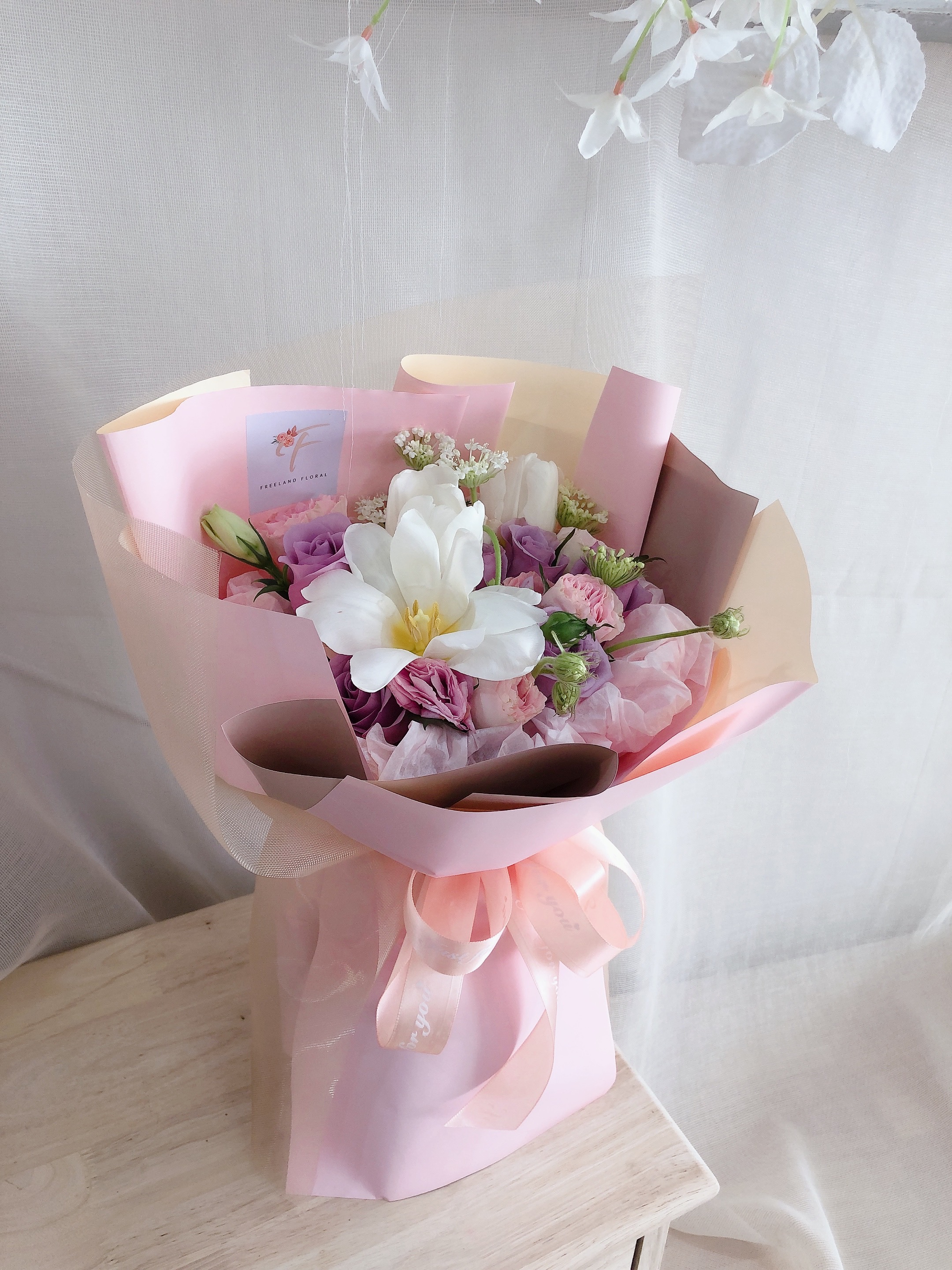 Senhora - Freeland Floral thumbnail 3