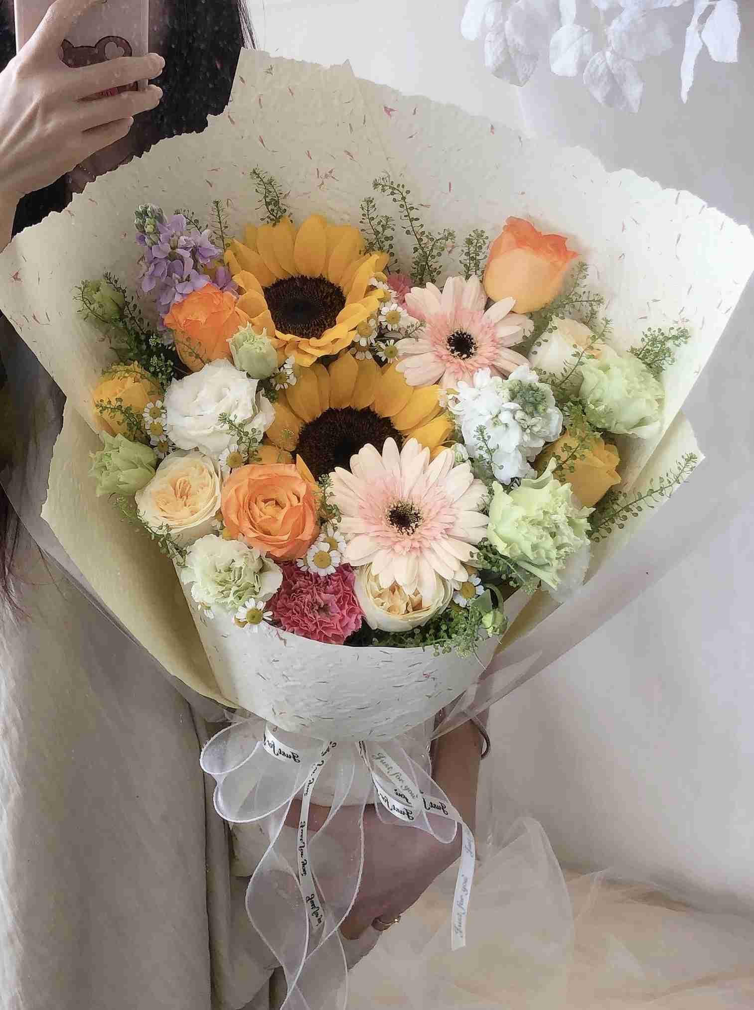 Claude | Oil Painting Style Bouquet