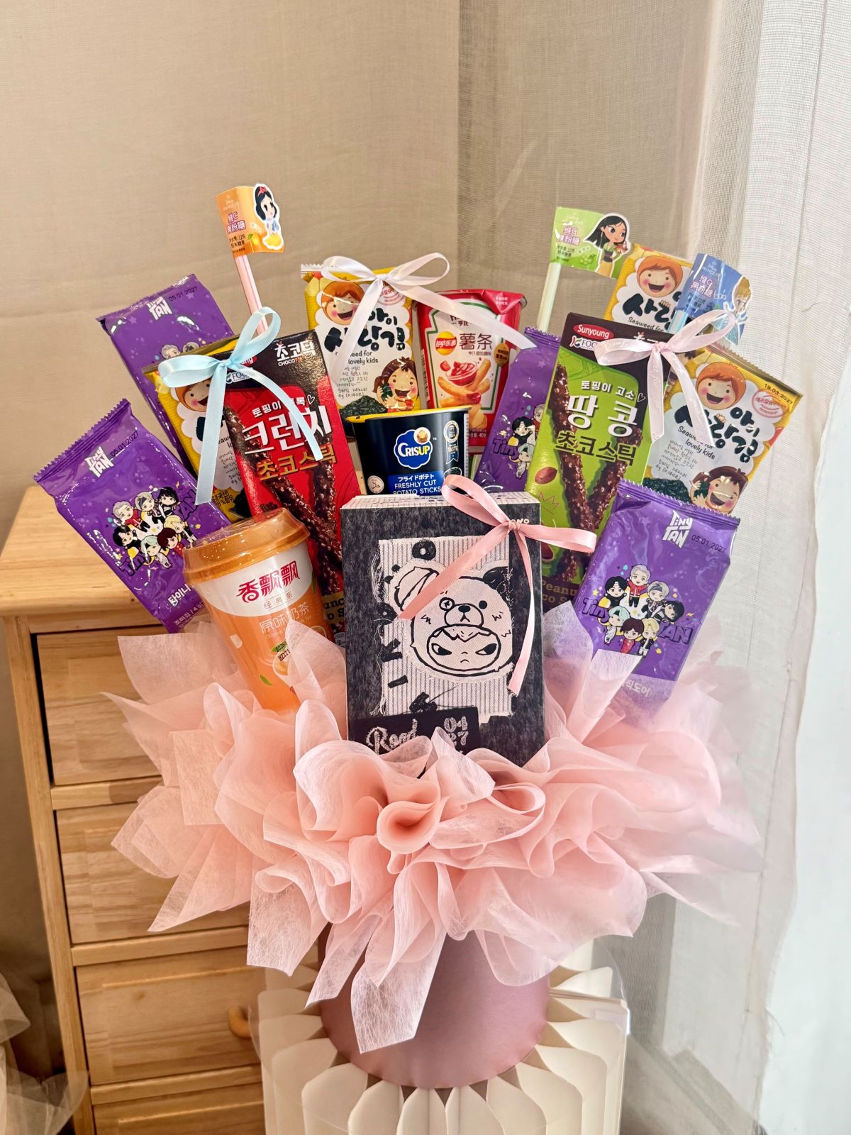 Snacks Box - Freeland Floral thumbnail 2