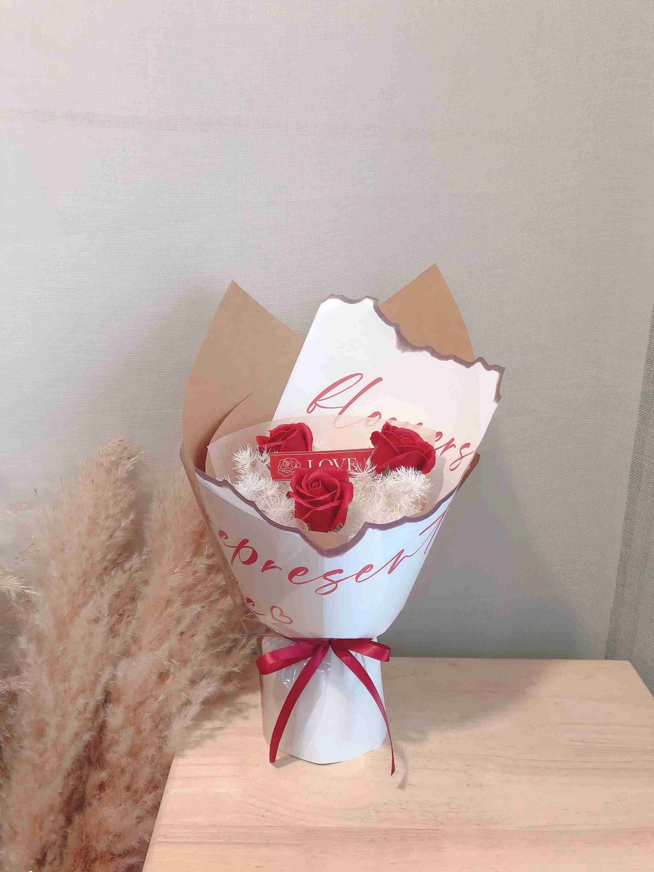 3 Stalks Soap Flower Valentine Bouquet (Red)