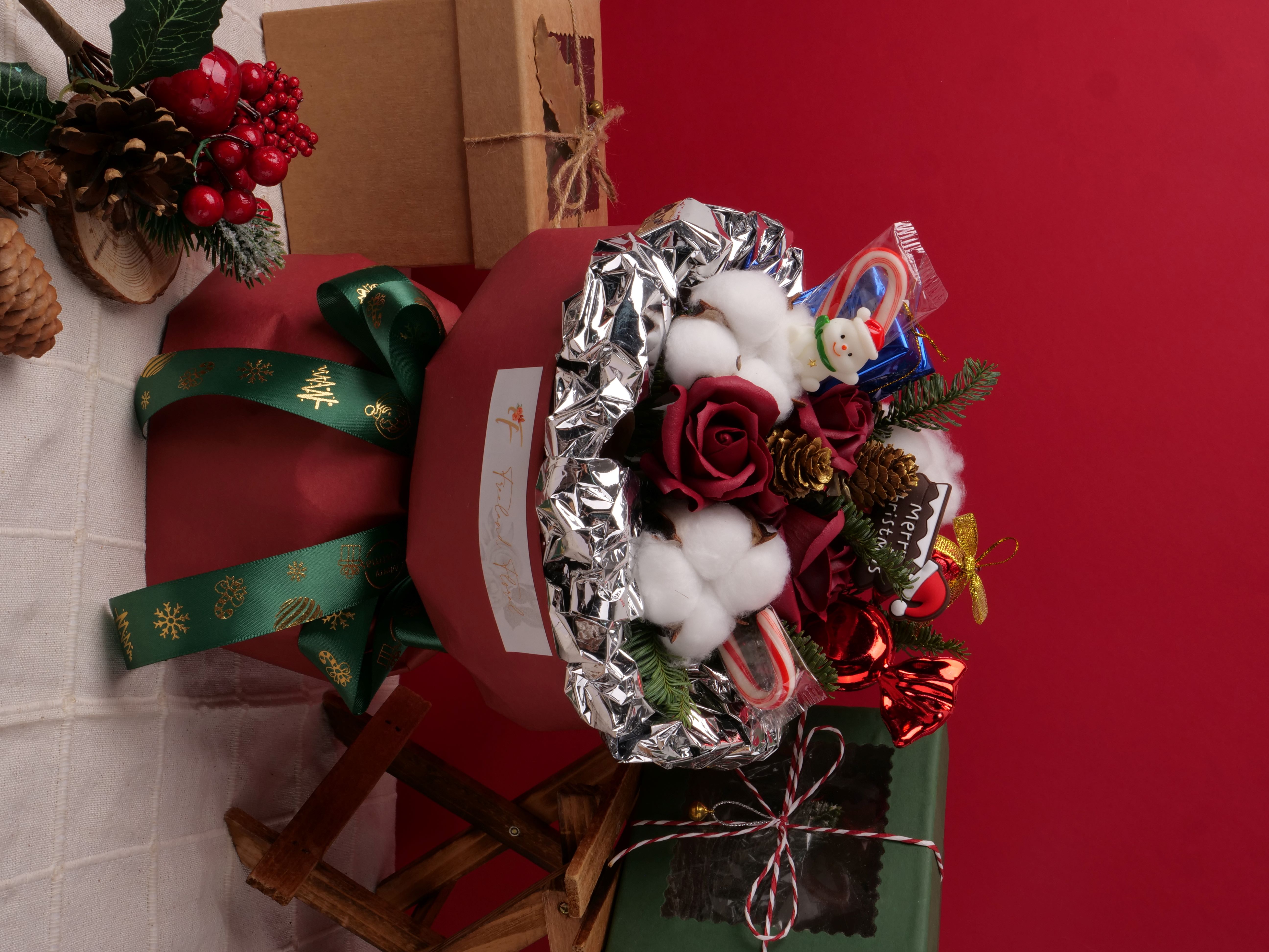 Shiny Santa