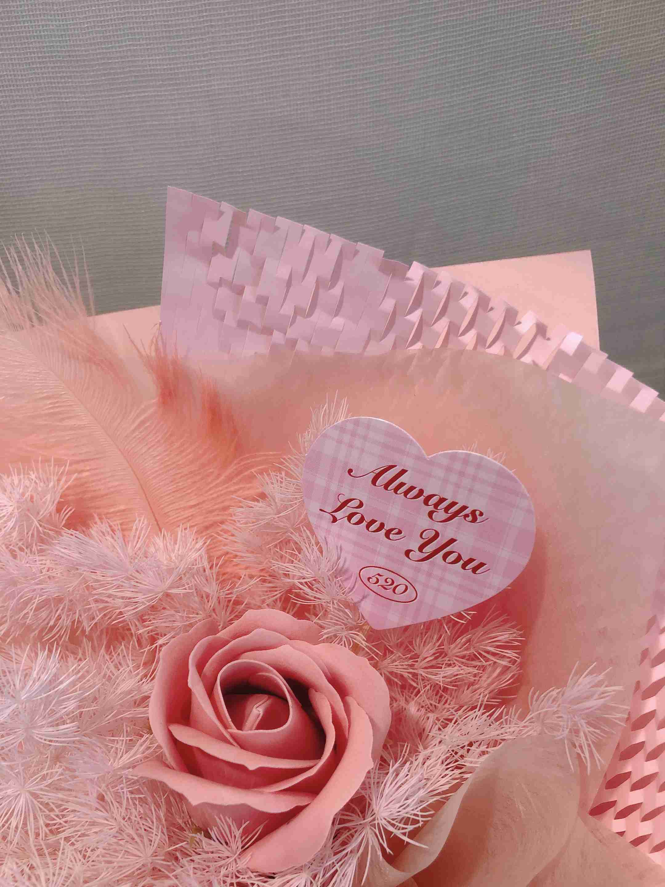 1 Stalk Soap Flower Valentine Bouquet (Pink)