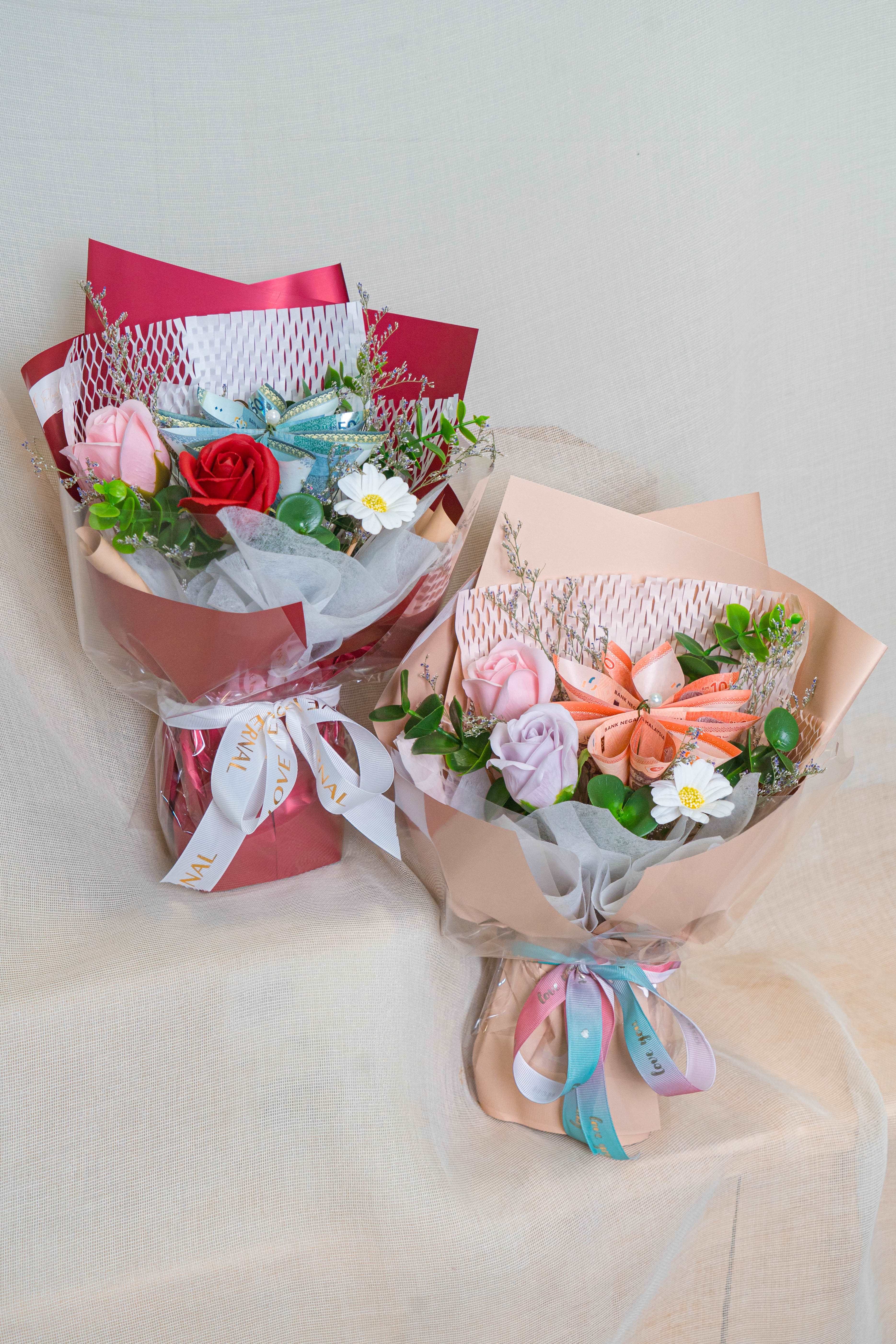 Five Pence - Freeland Floral thumbnail 1